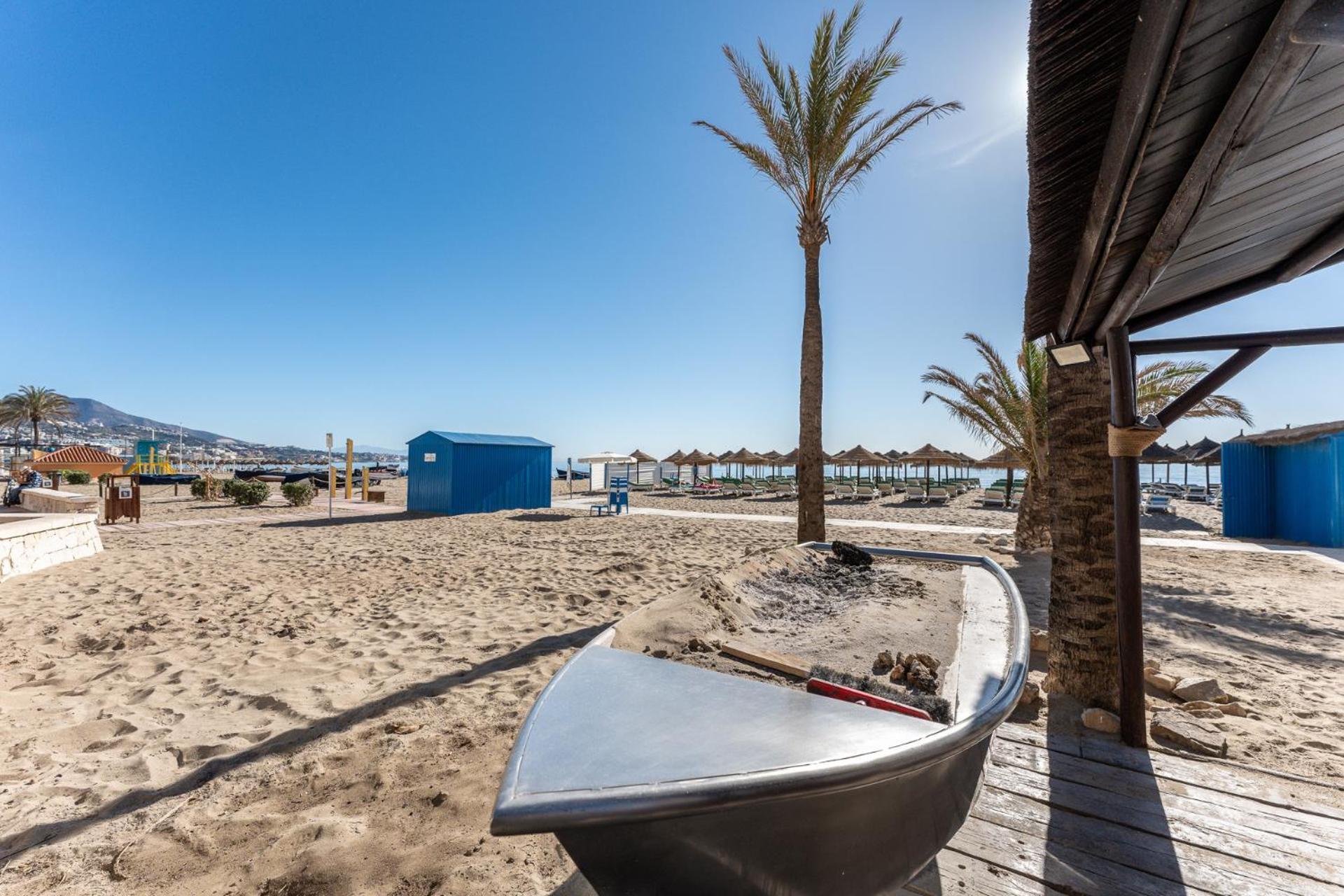 Malagasuite Fuengirola Beach & Sun מראה חיצוני תמונה