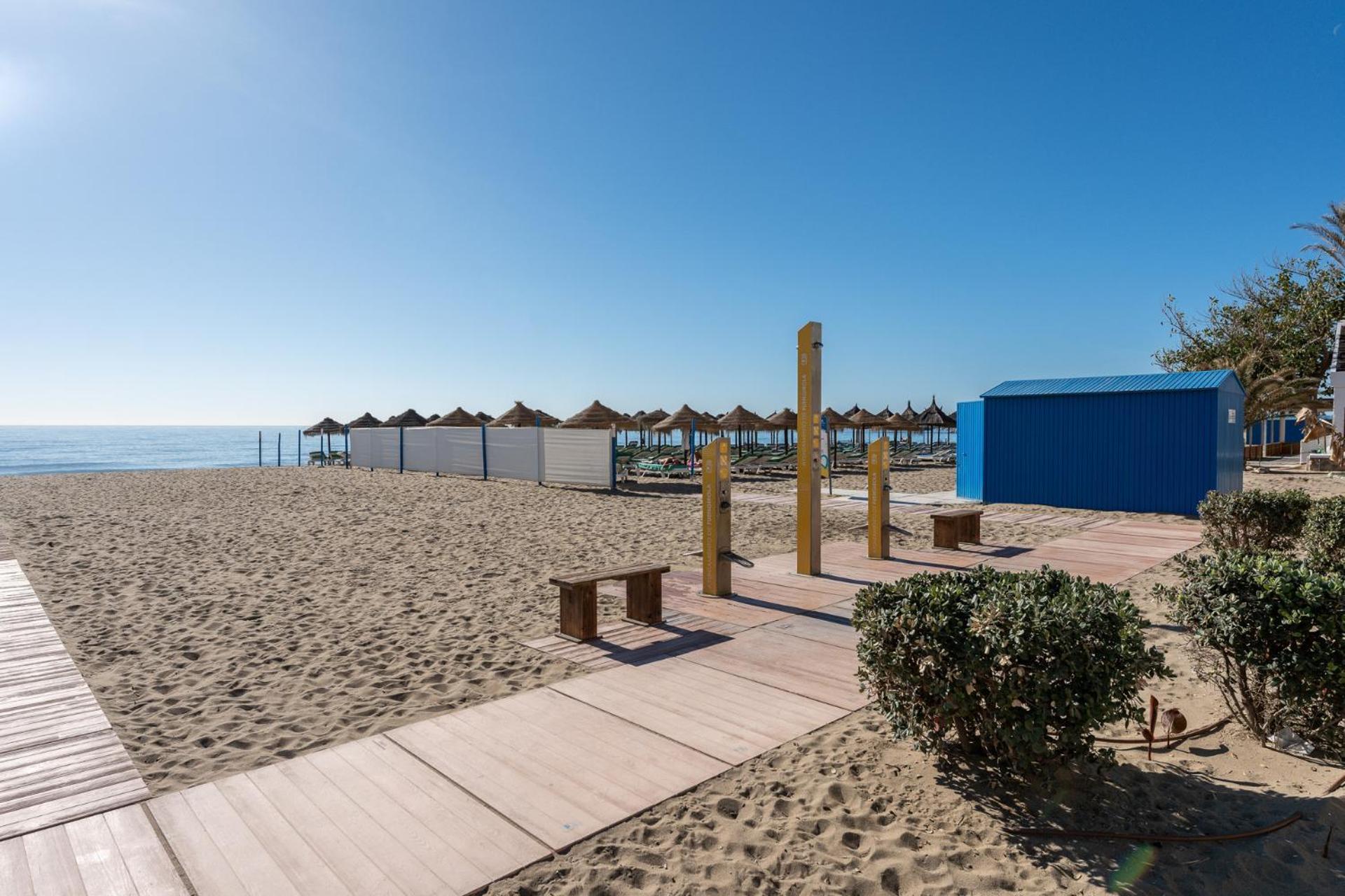 Malagasuite Fuengirola Beach & Sun מראה חיצוני תמונה